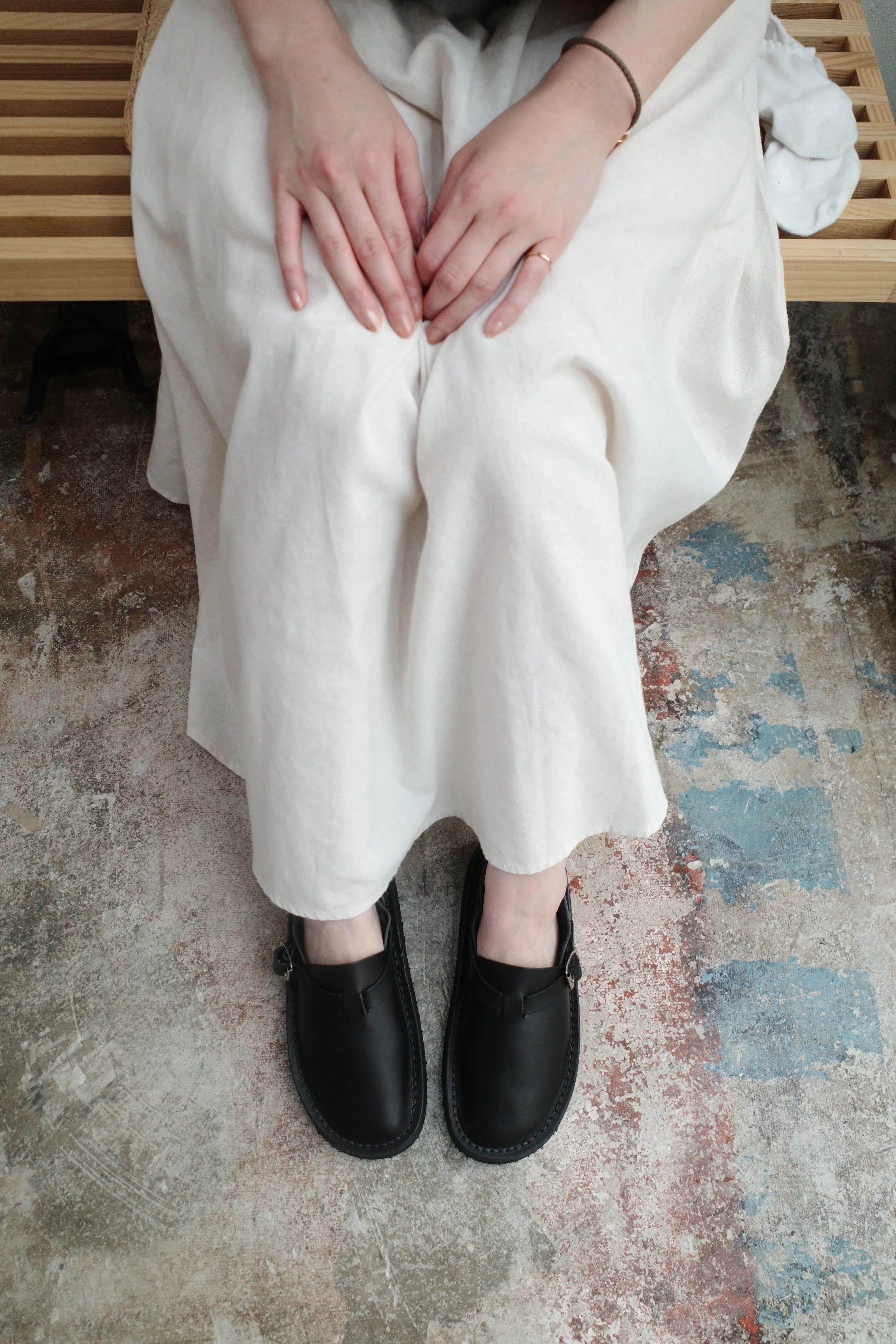 BELT HOLD SLIP-ON