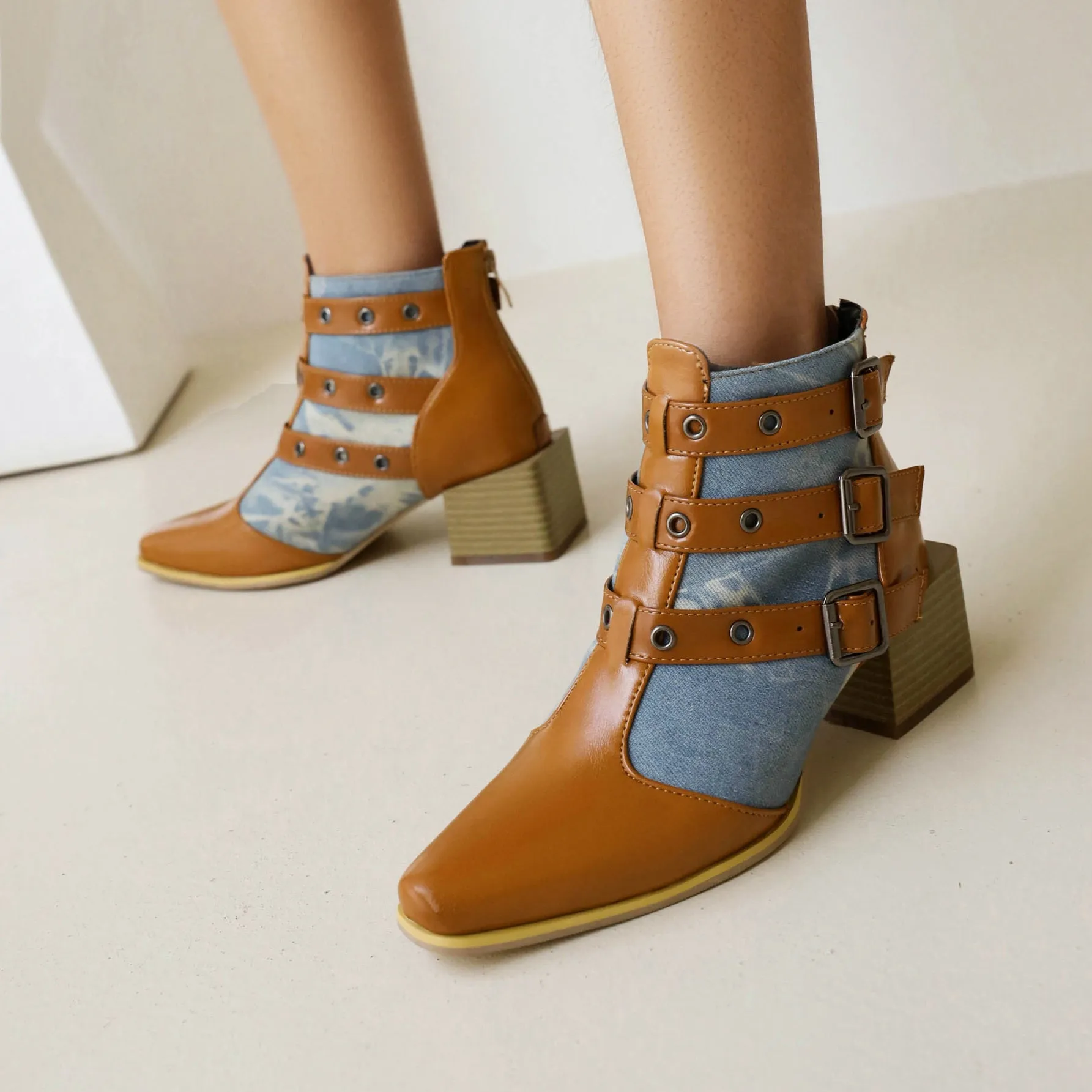 Bigsizeheels Fashion pointed square heel ankle boots - Brown&Blue