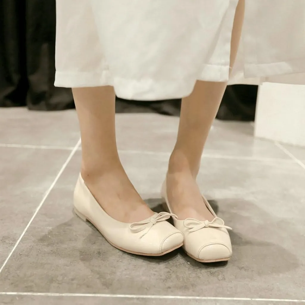 DINTAHA Square Toe Flats with Bow Patent Leather Flats for Women Slip On Ballet Flats