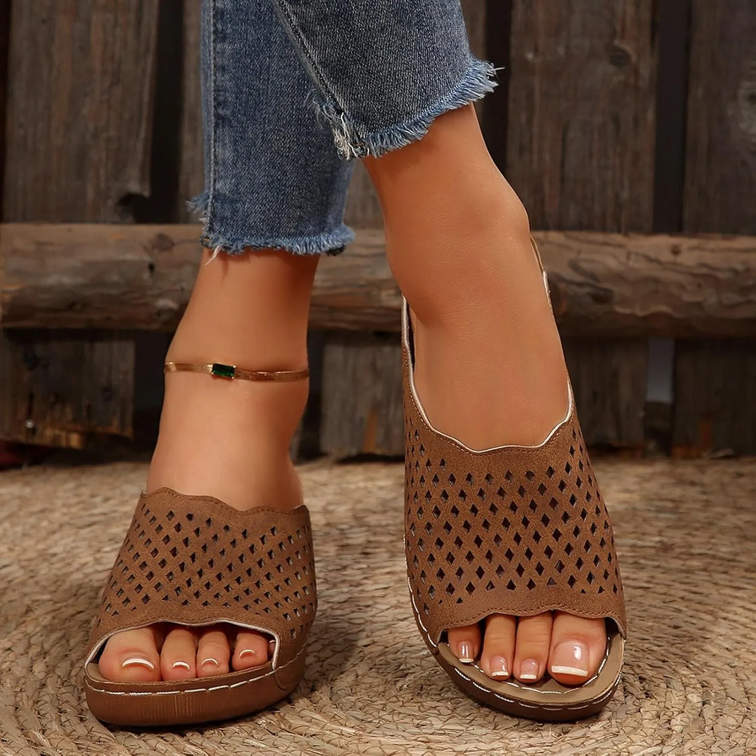 Slippers for Women Summer Beach Platform Sandals Slip on Wide Width Sandals Leather Wedge Slippers Walking Shoes
